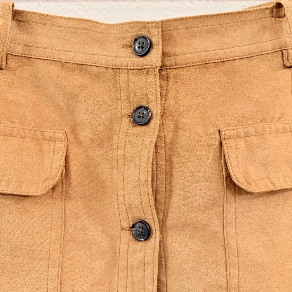 Banana Republic faux suede full button mini skirt